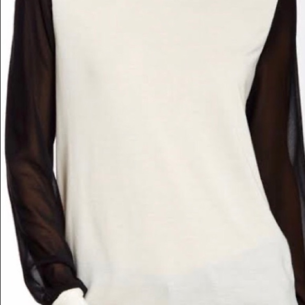 HAUTE HIPPIE top